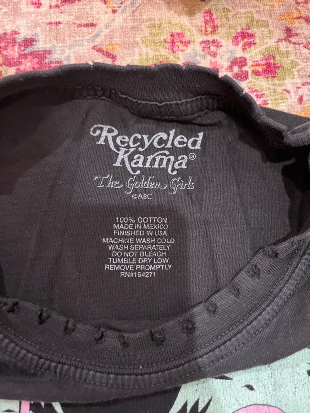 Golden Girls recycled karma t shirt - Picture 2 of 4